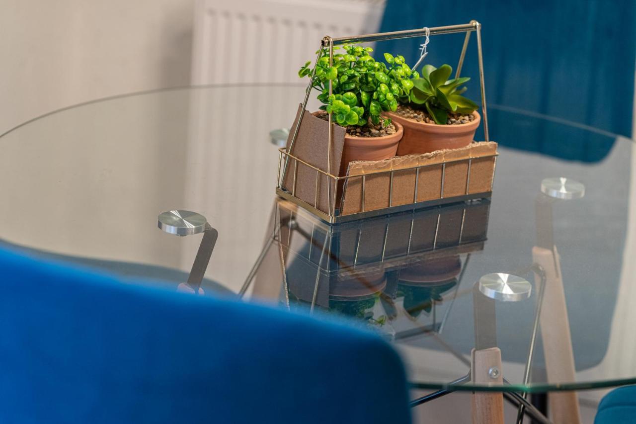 Stunning 2 Bedrooms Apartment Next Door To Selfridges And Oxford Street Londres Extérieur photo