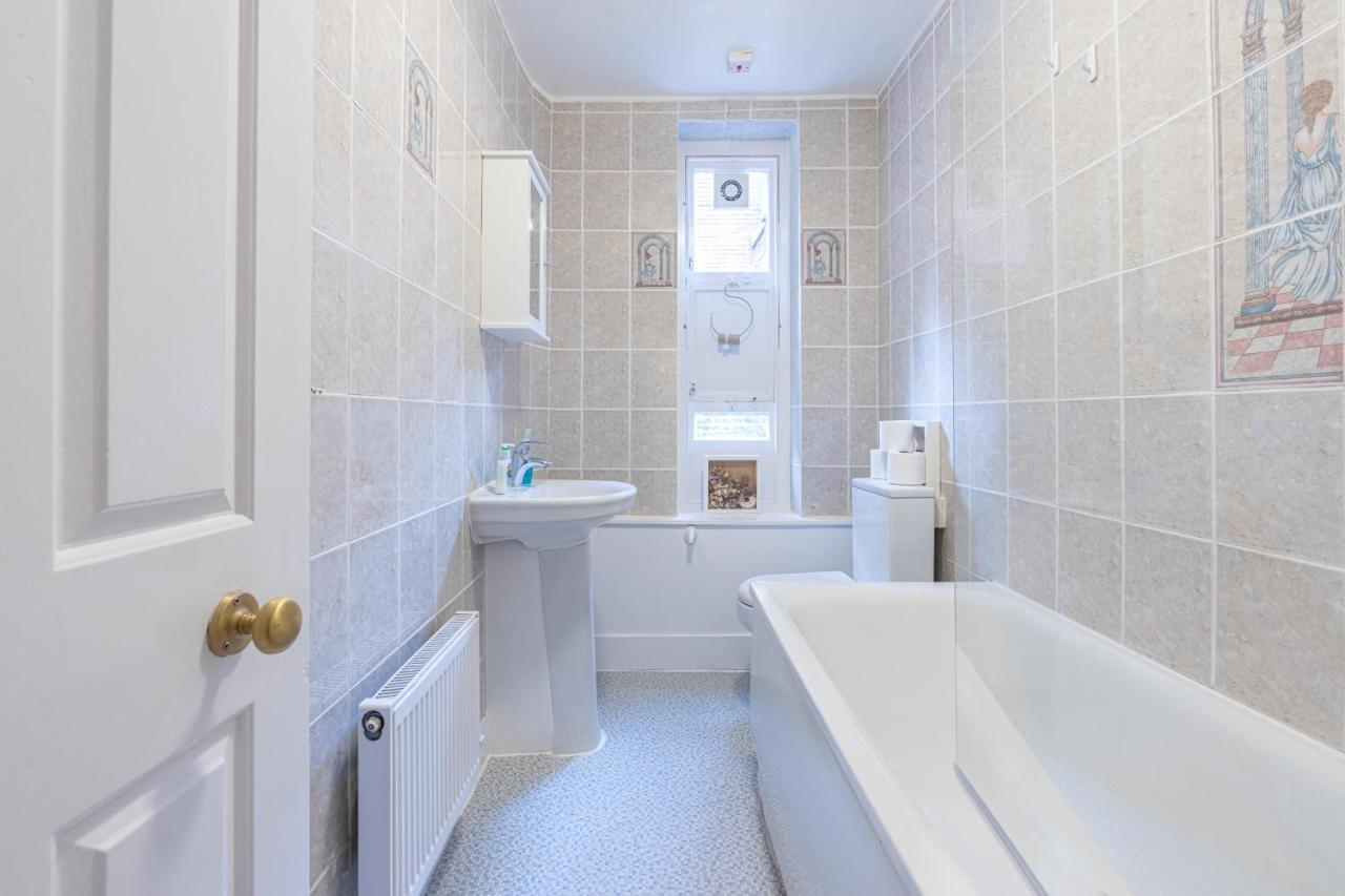 Stunning 2 Bedrooms Apartment Next Door To Selfridges And Oxford Street Londres Extérieur photo